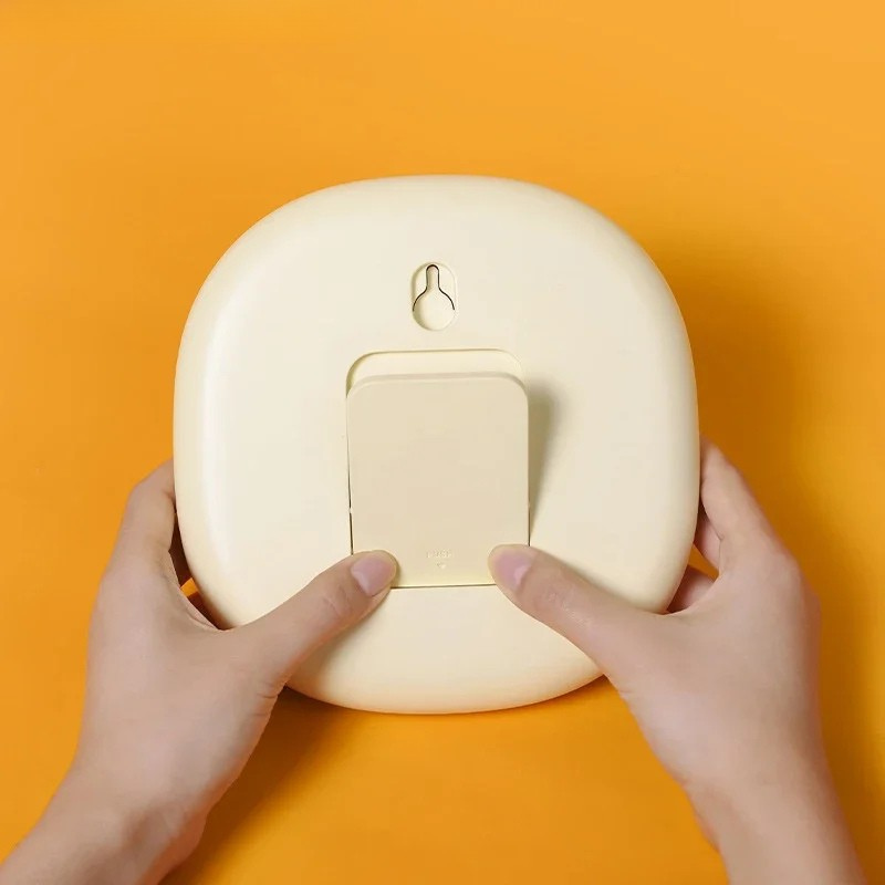 ZEGAR SCIENNY BEZOWY | RADOM - Horloges murales