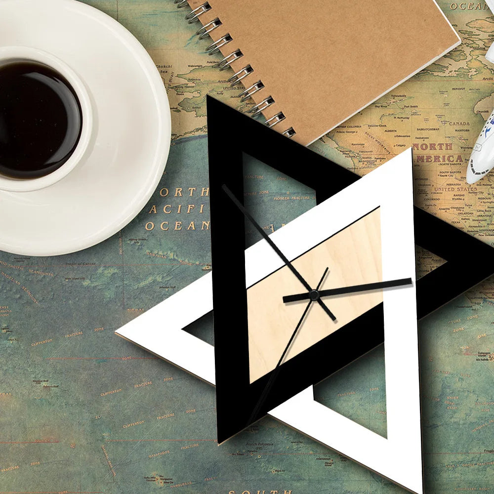 ZEGAR SCIENNY CZARNO BIALY | STALOWA WOLA - Horloges murales