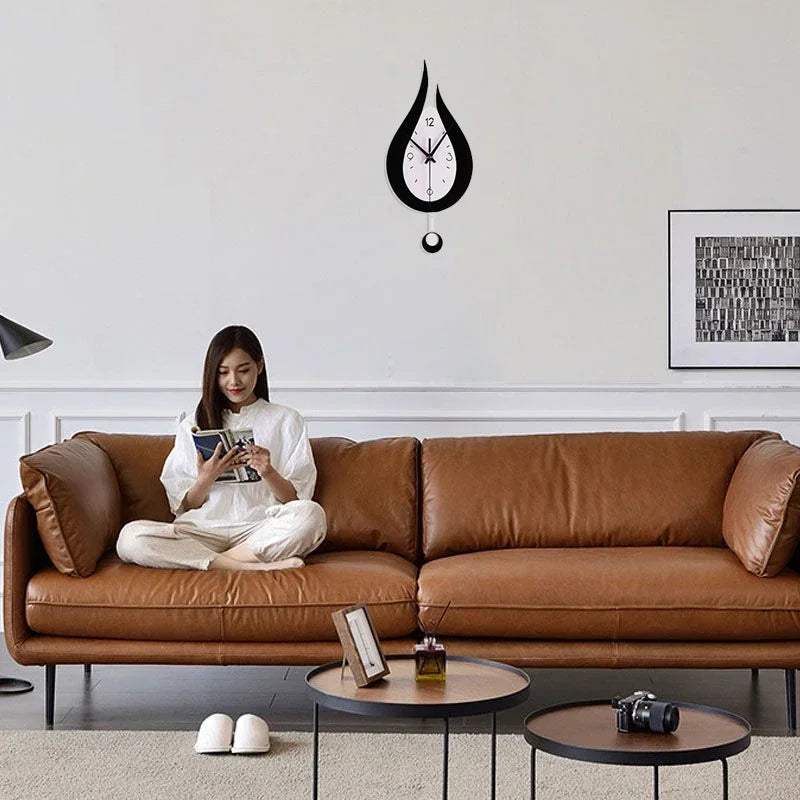 ZEGAR SCIENNY NOWOCZESNY Z WAHADLEM | ZAWIERCIE